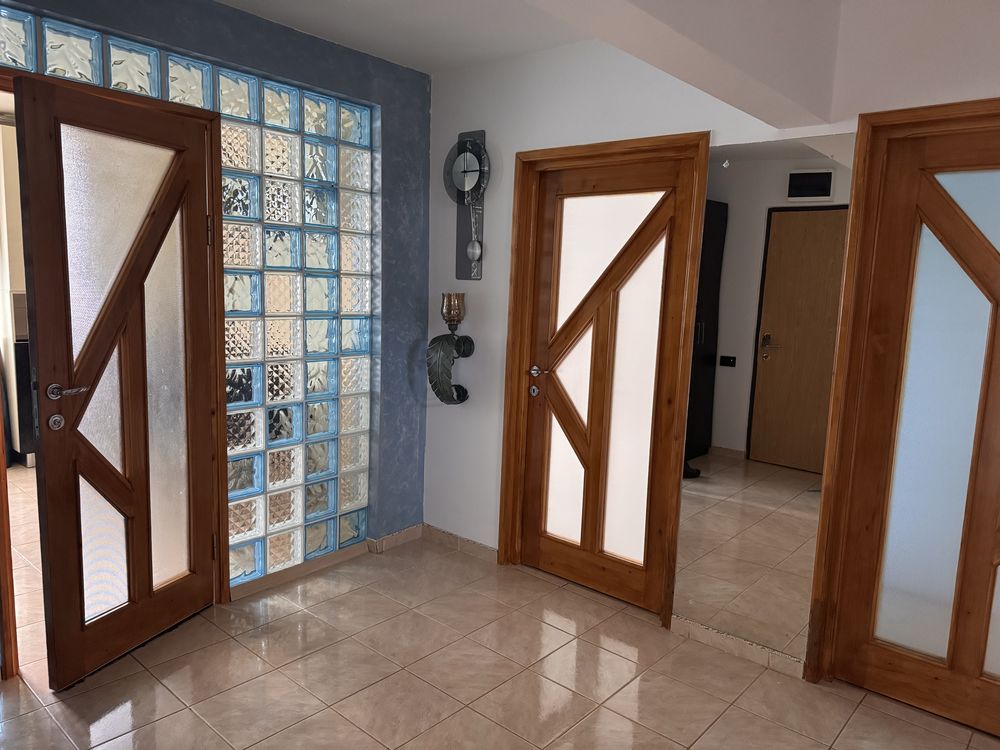 Apartament 3 camere complet utilat Piatra Neamt