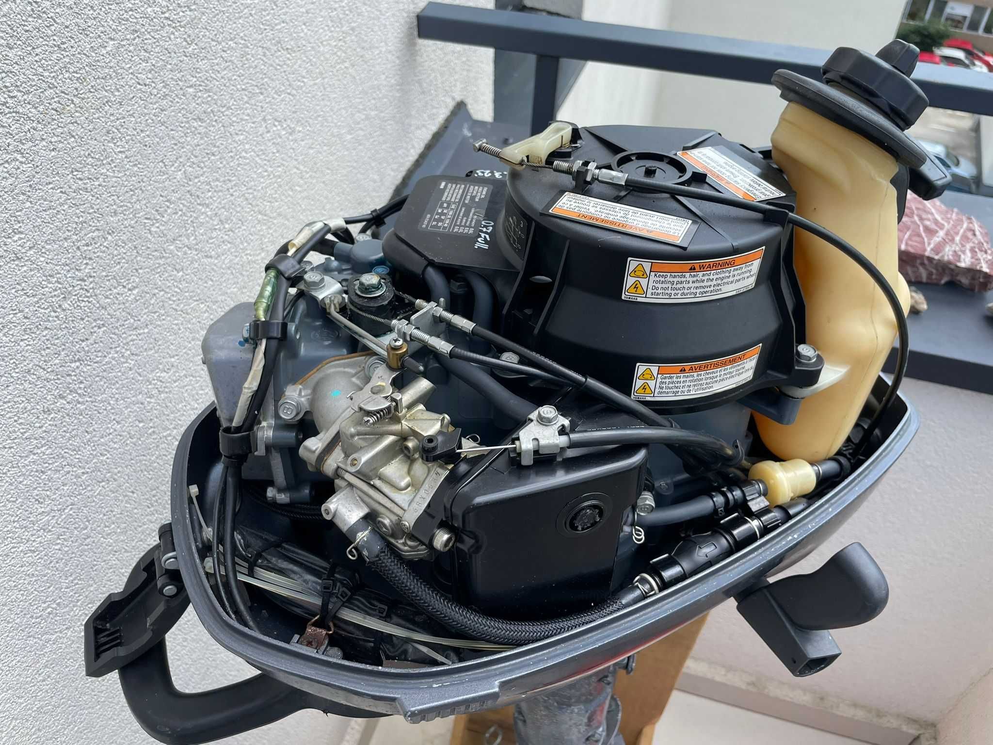 Motor barca Yamaha 6 cai outboard an fabricatie 2012 Oradea