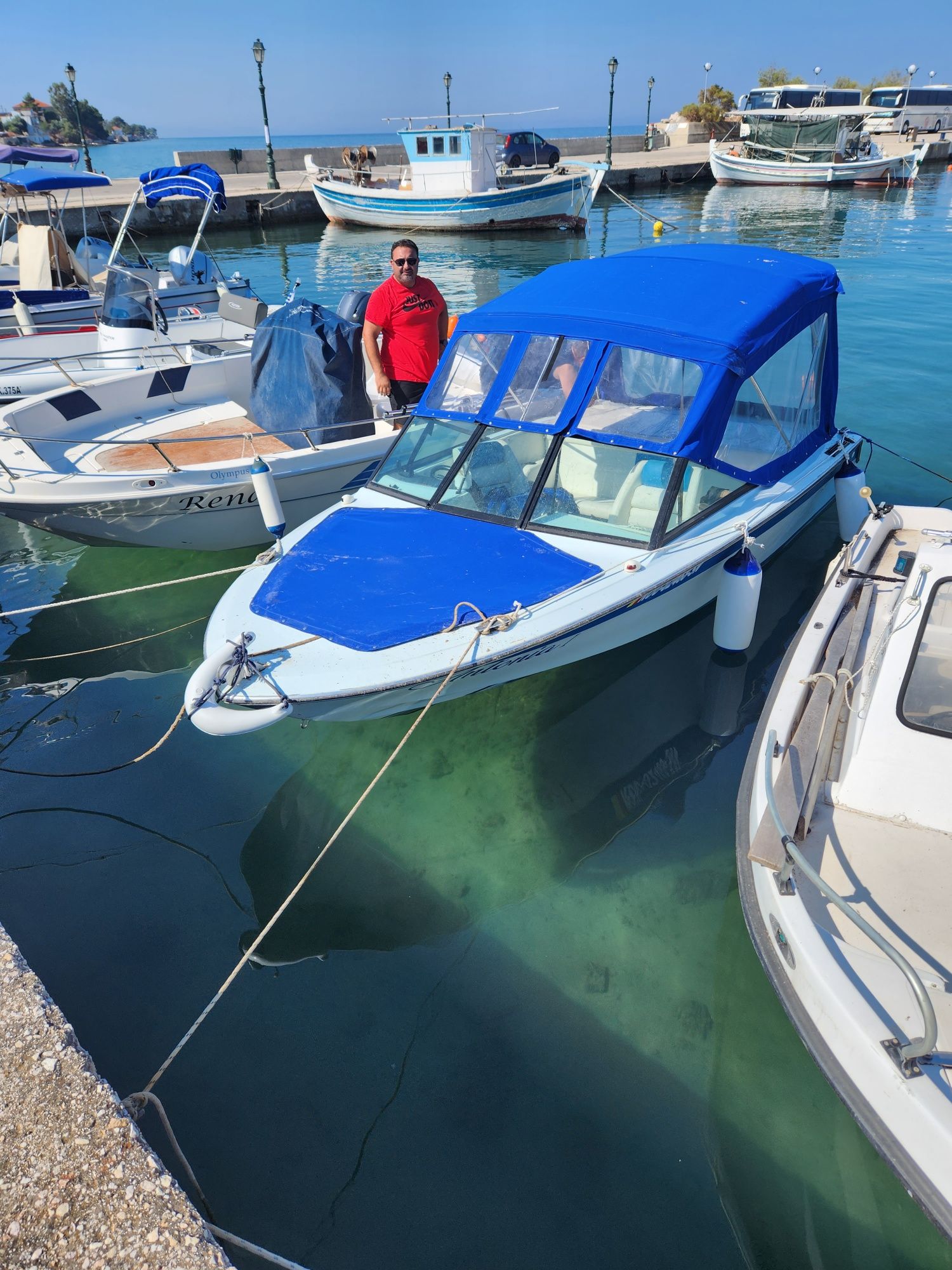 Barca 6 persoane Glastron Invader Bucuresti Sectorul 3