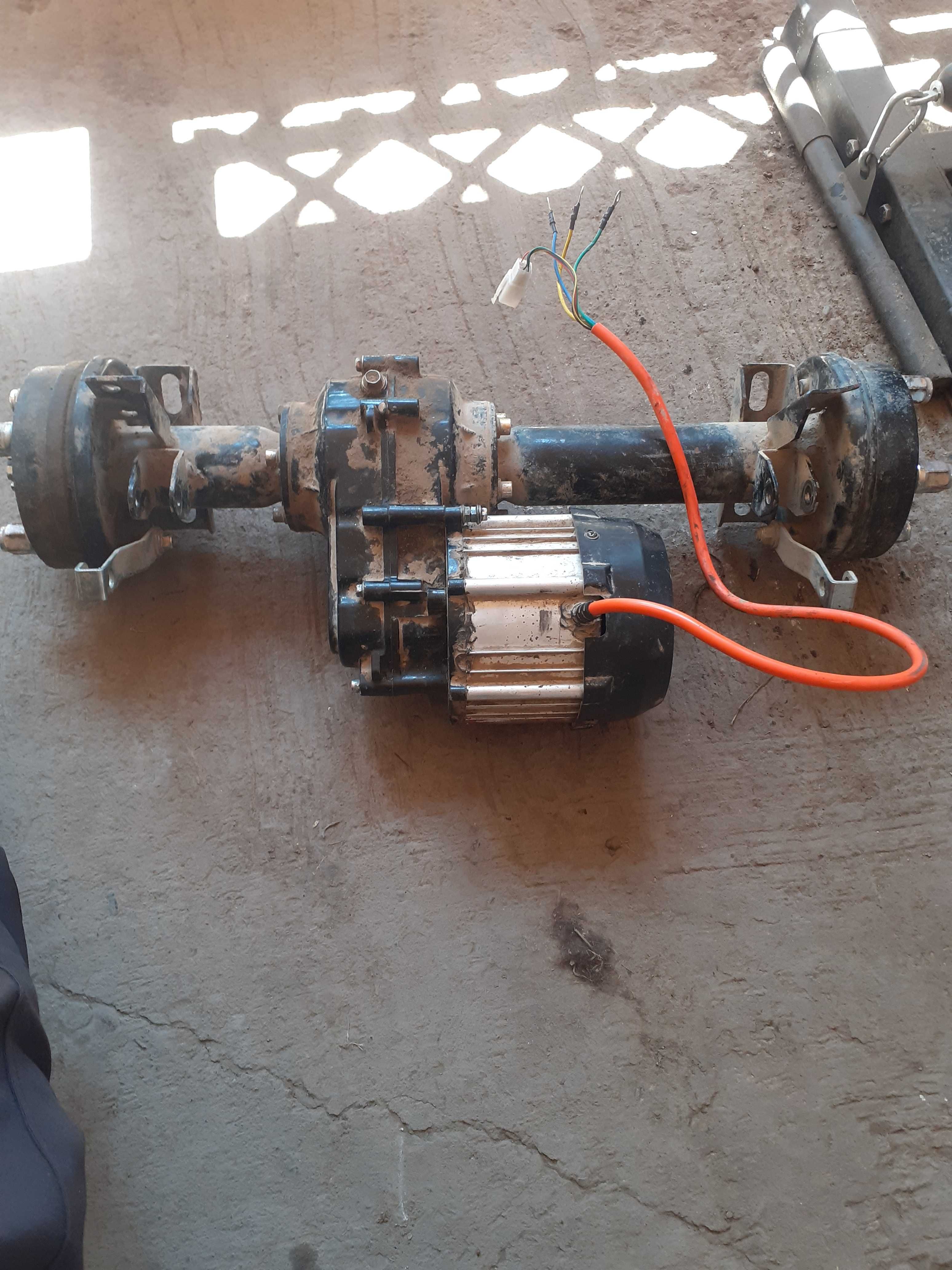 Scuter triciclu vm4 Botosani